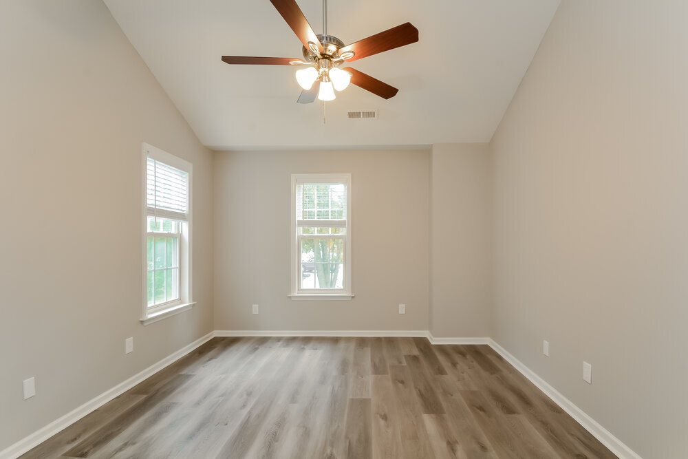 Building Photo - 5827 Waterford Landing Ct