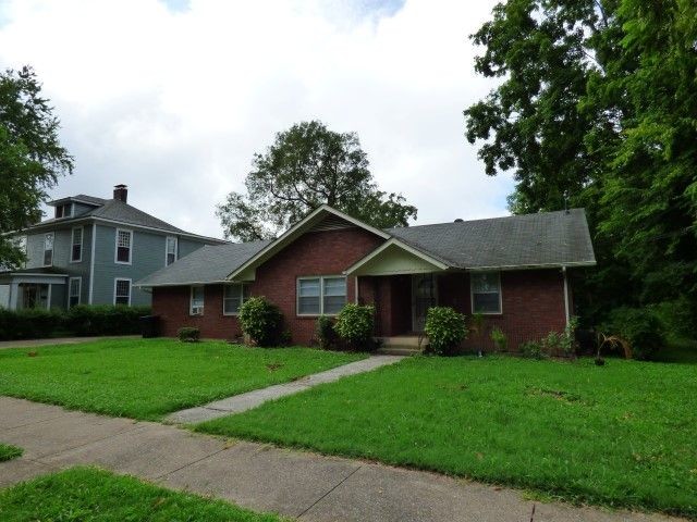 Primary Photo - HUGE 2BR/2B Duplex near Downtown Murfreesboro