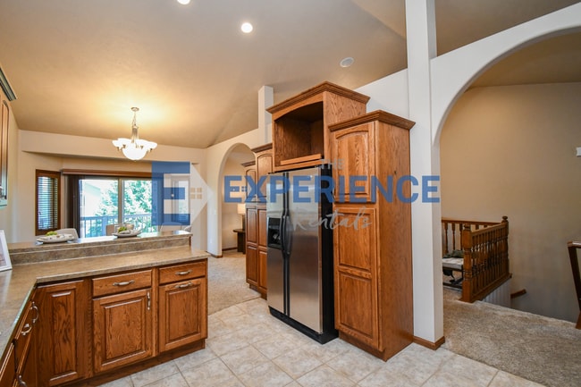 Building Photo - 3908 W 89th St
