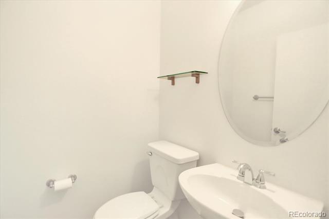 Building Photo - 2960 Inca St