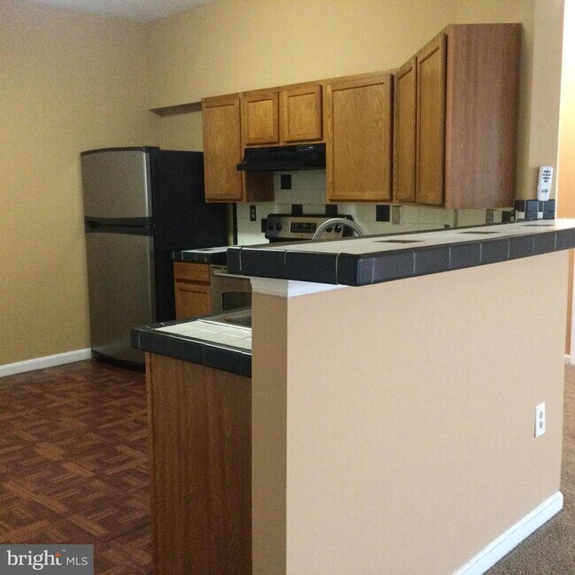 Building Photo - 7417 Hindon Cir