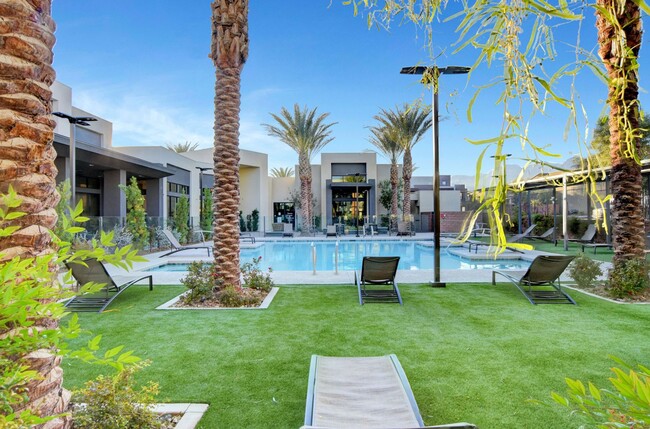 Building Photo - MOUNTAIN VIEW SUMMERLIN CONDO IN GATED COM...