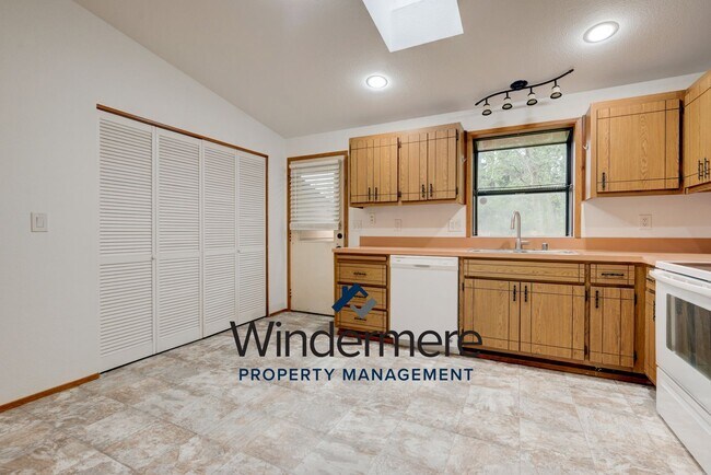 Building Photo - 4168 Cabrini Ct
