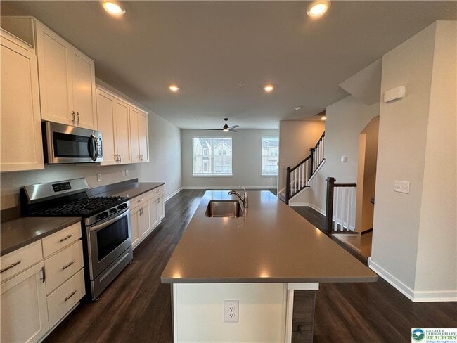 Building Photo - 4934 Brookside Ct