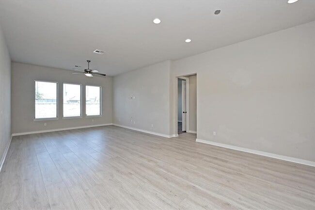 Building Photo - 469 Coyote Crk Wy