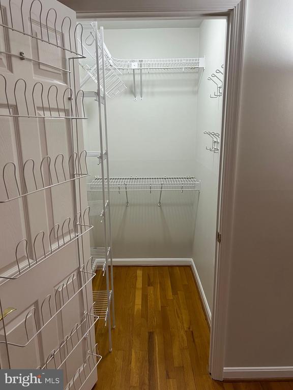 Building Photo - 6830 Pacific Ln