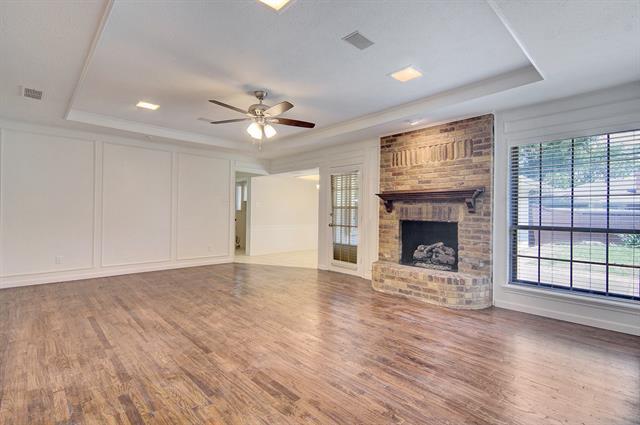 Primary Photo - 2501 Glenhaven Dr