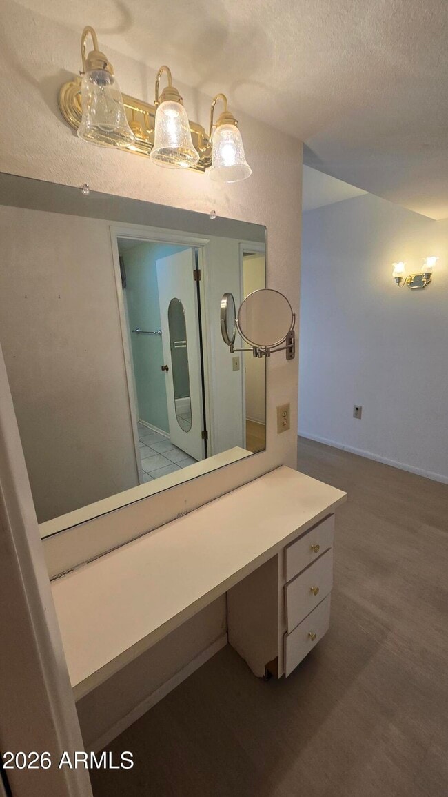 Building Photo - 9839 W Cedar Dr