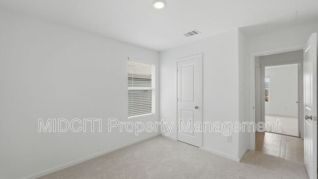 Building Photo - 9161 Luciano Pl