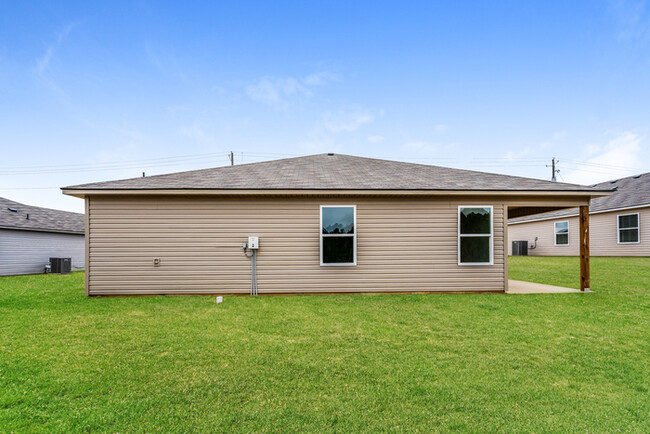 Building Photo - 1049 Brookhaven Dr