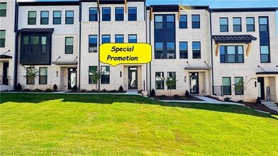 Building Photo - 104 Holt Ln