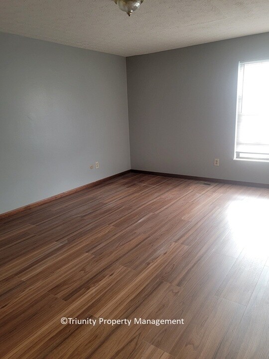 Bedroom #1 - 2872 Sawdust Ln