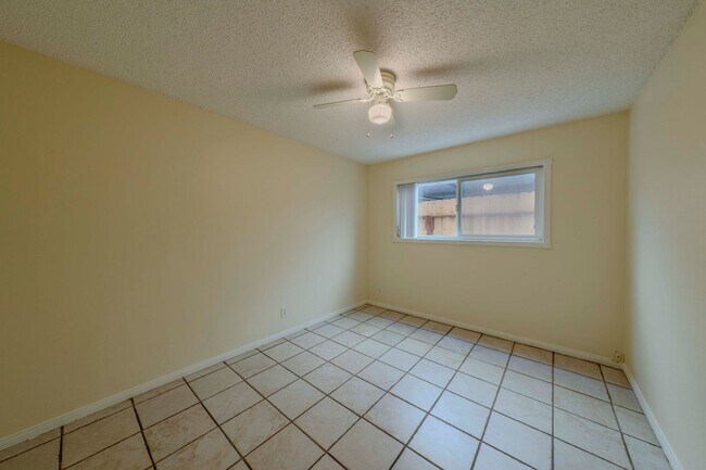 Building Photo - CORONADO