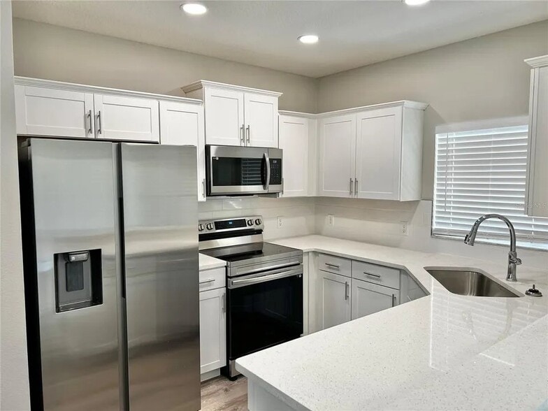 Building Photo - 3420 Broken Bow Dr