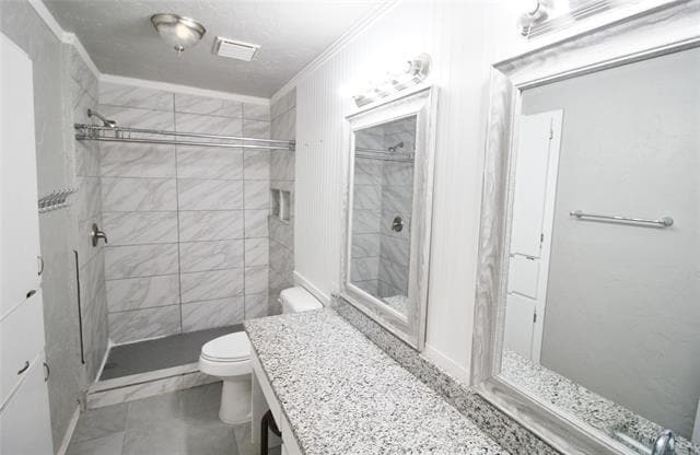 Building Photo - 6600 Estados Dr