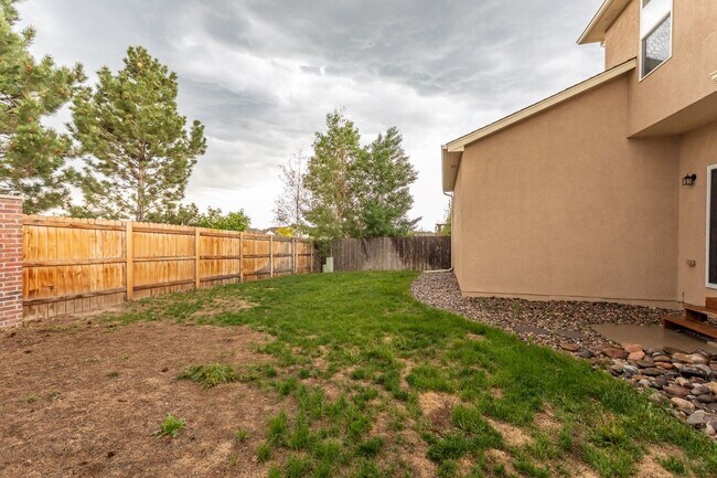 Building Photo - Beautiful 3-Bedroom Home Near Powers Corridor!