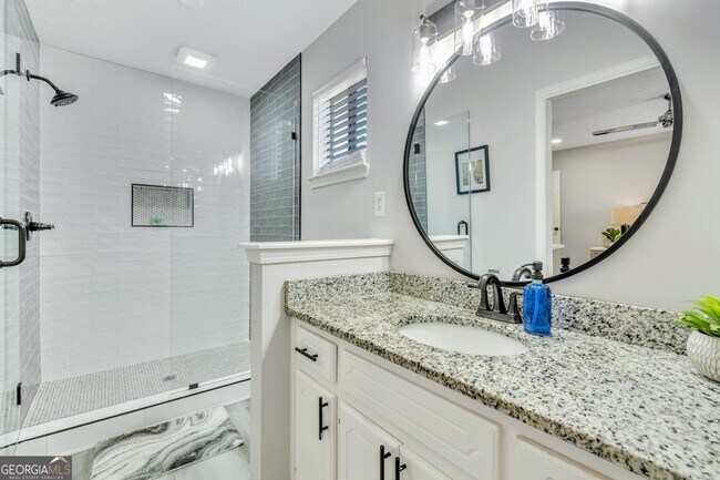 Building Photo - 10960 Morning Dove Dr