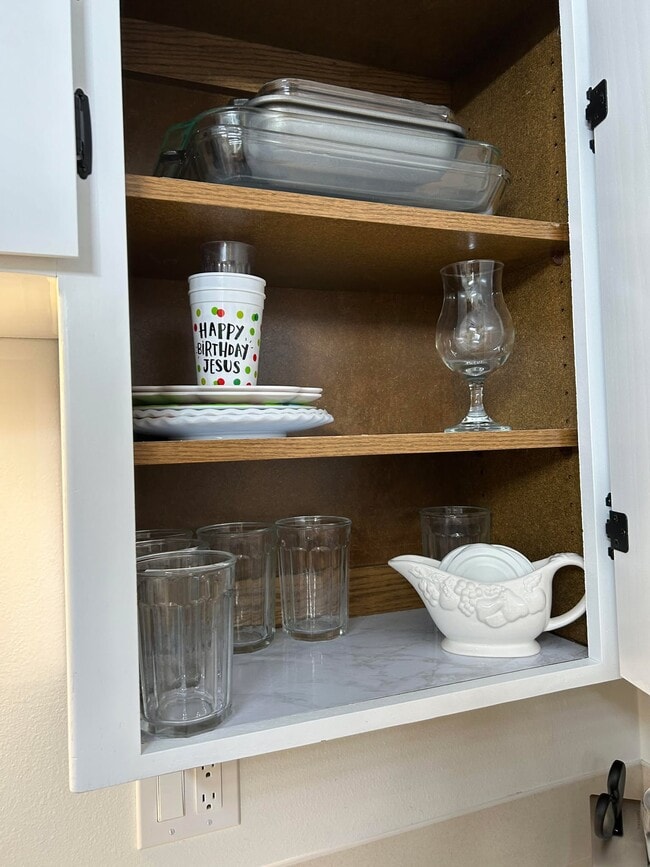 Building Photo - 1095 Canal Ave