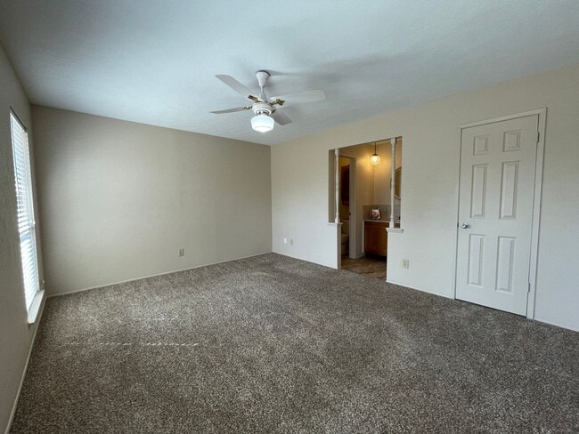 Building Photo - COMING SOON - SPACIOUS 3 BEDROOM 2 BATH BRICK HOME