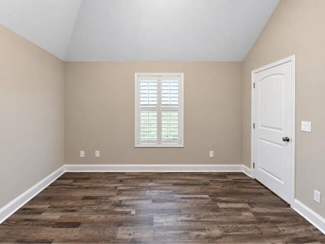 Building Photo - 1233 Black Oak Cir