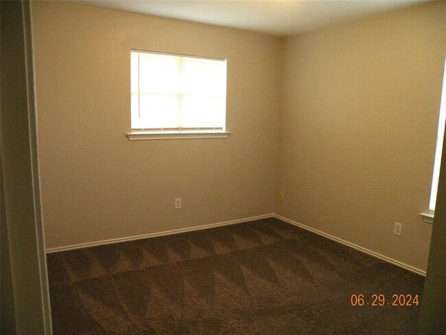 Building Photo - 3308 Etheredge Dr