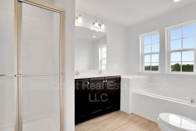 Building Photo - 153 Charterhouse St