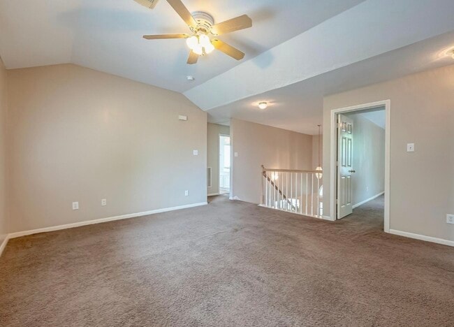 Building Photo - 4914 Jaymar Dr