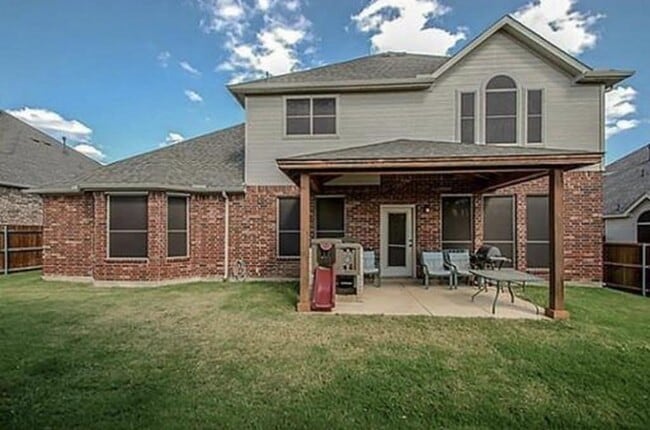 Building Photo - 204 Granite Falls Dr
