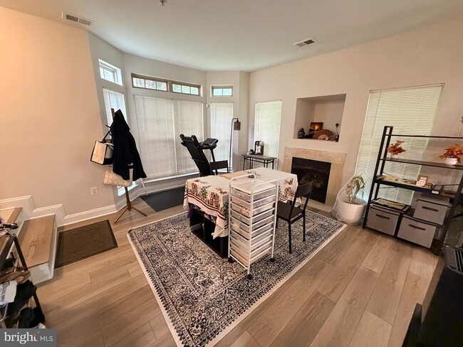 Building Photo - 21174 Domain Terrace