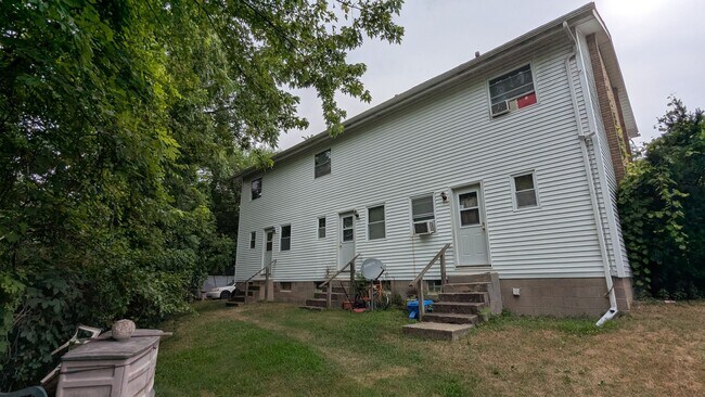 Building Photo - Springs Acquisitions, LLC (1493 Hobart Ave)