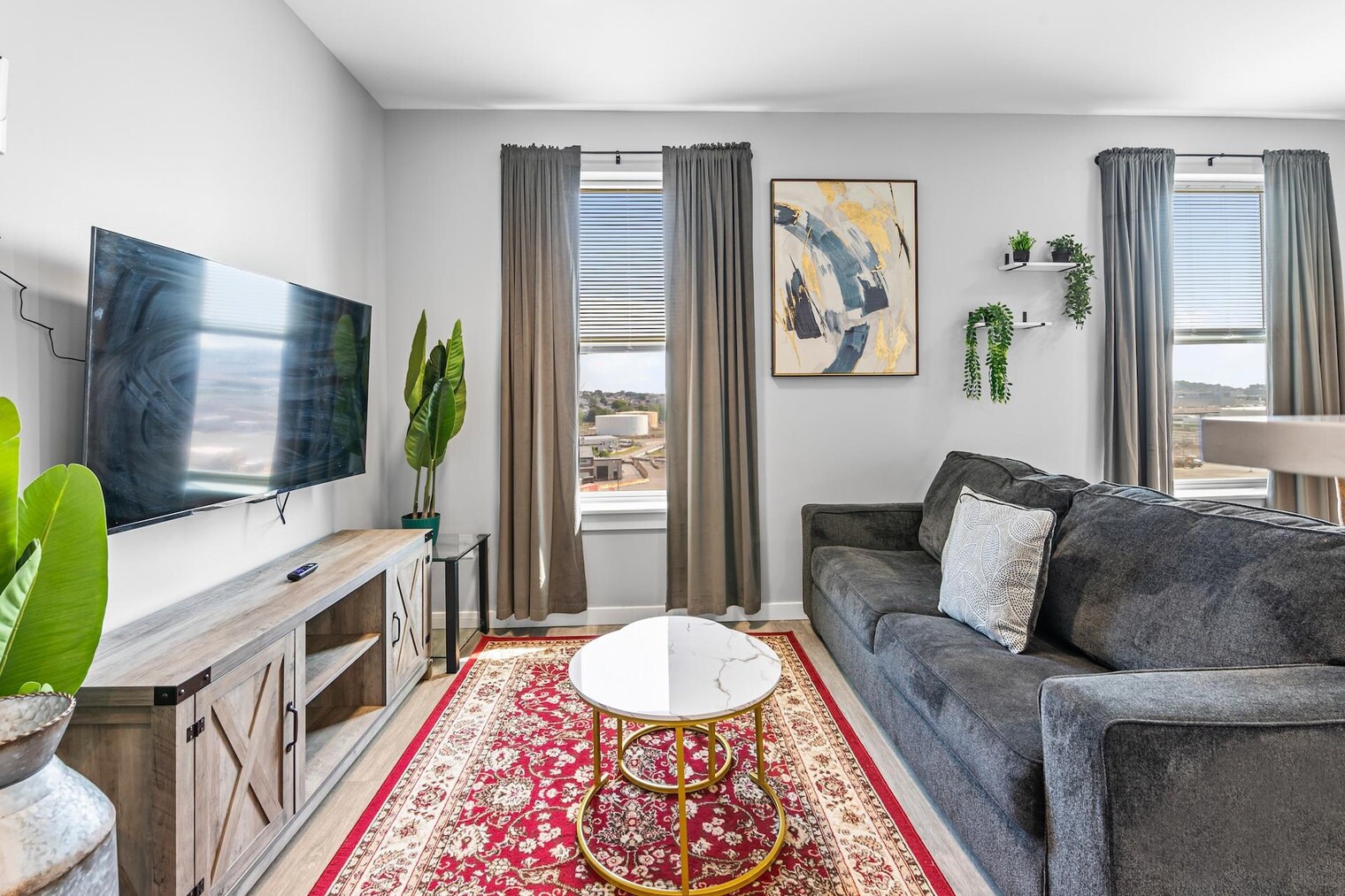 Building Photo - 95 Broadway