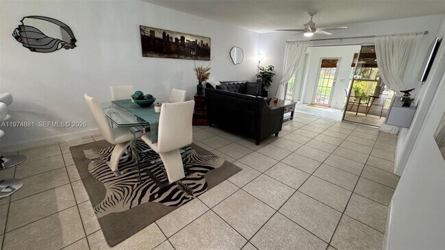 Building Photo - 405 Bennington Ln