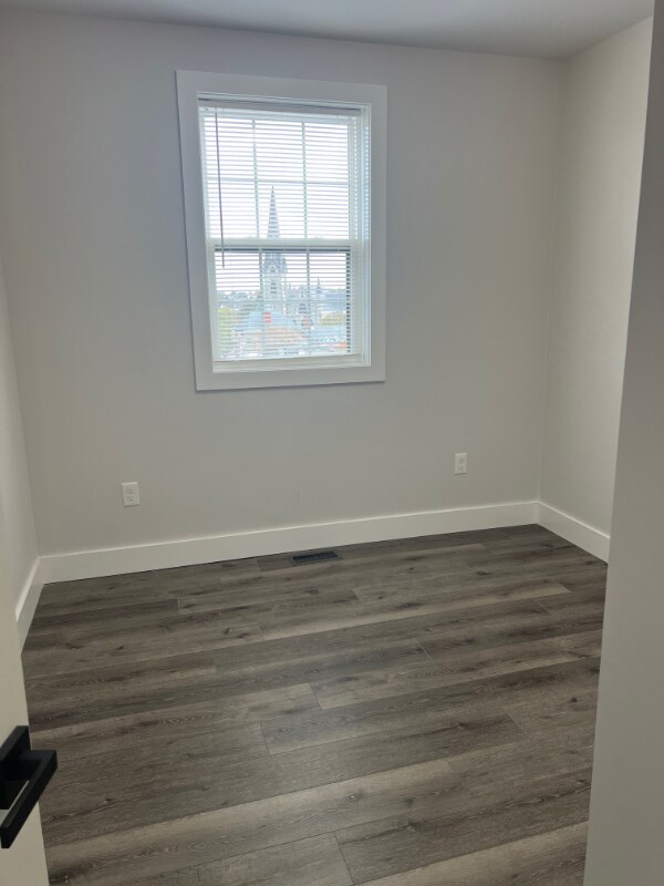 Building Photo - 369 Haverhill St