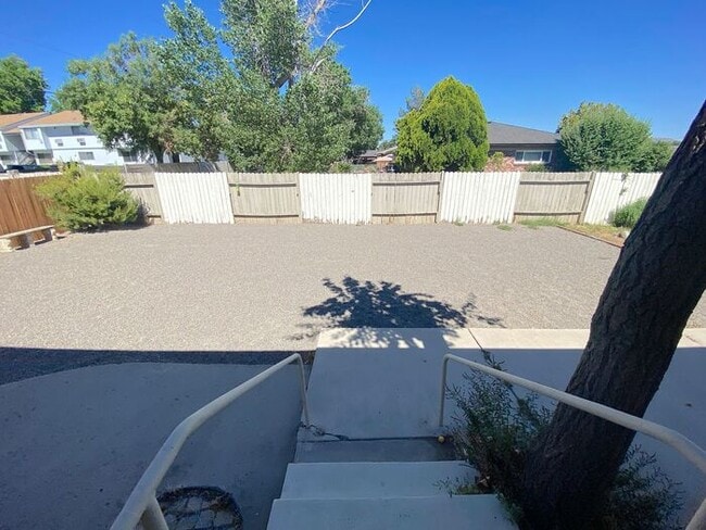 Building Photo - Like Brand New! - Single Story House in North Central Reno