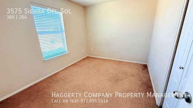 Building Photo - 3575 Sierra Del Sol Ave