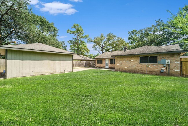 Building Photo - 23235 Earlmist Dr