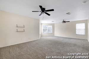 Building Photo - 827 Clover Creek