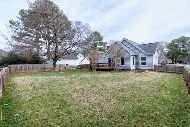 Building Photo - 106 Allison Way