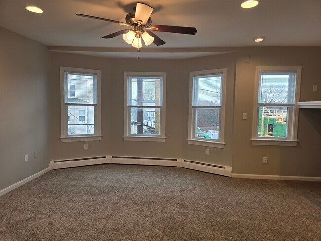 Building Photo - 503 South St