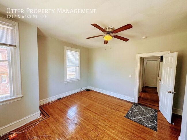 Building Photo - 1217 N 41st St
