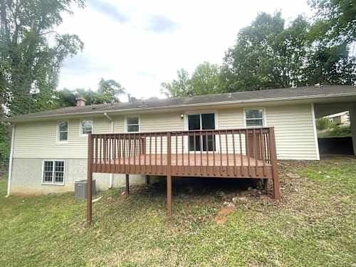 Building Photo - 3940 Butterfield Dr NW