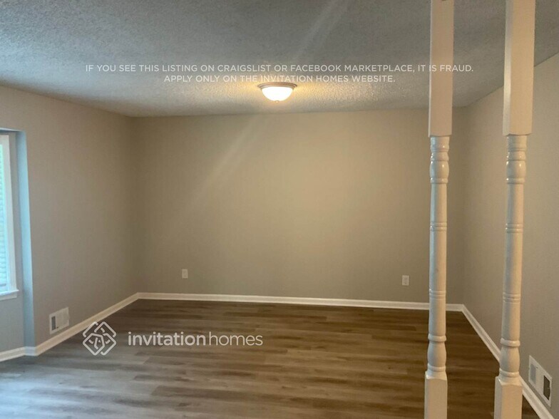 Building Photo - 4104 Windermere Dr