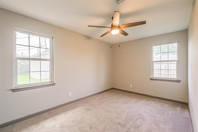 Building Photo - 3313 Chestershire Dr