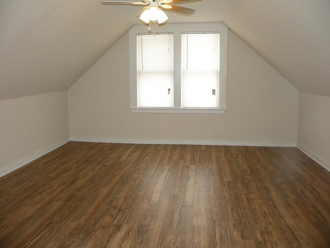 Building Photo - 3585 Chelton Rd