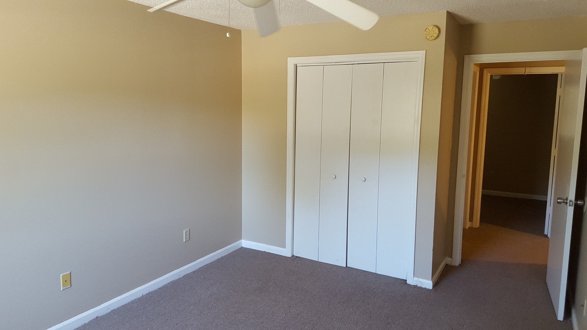 Master Bedroom Entry - 706 Mason Terrace