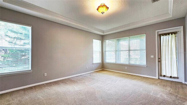 Building Photo - 12761 Bideford Ave
