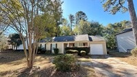 Building Photo - Alpharetta 3 Bedroom-2 Bathroom, Minutes From 400, Dining and Shopping.