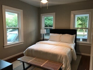 Building Photo - Charming Remodeled 1 Bedroom / 1 Bathroom ...