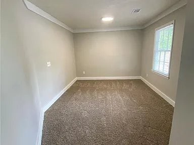 Building Photo - 32 Woodland Dr