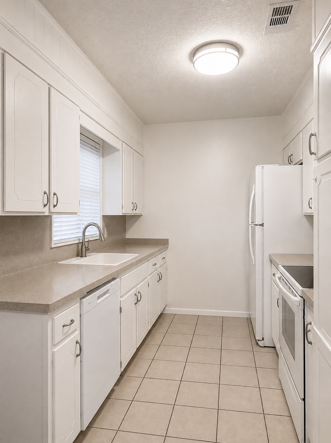 Building Photo - AVAILABLE MID JUNE; APPLY TODAY ON OUR WEBSITE!!!